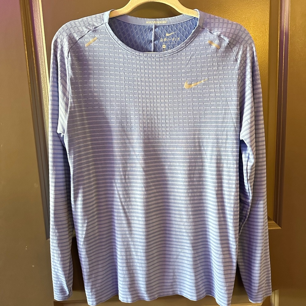 Nike Men's Light Blue Striped Long Sleeve Tee
